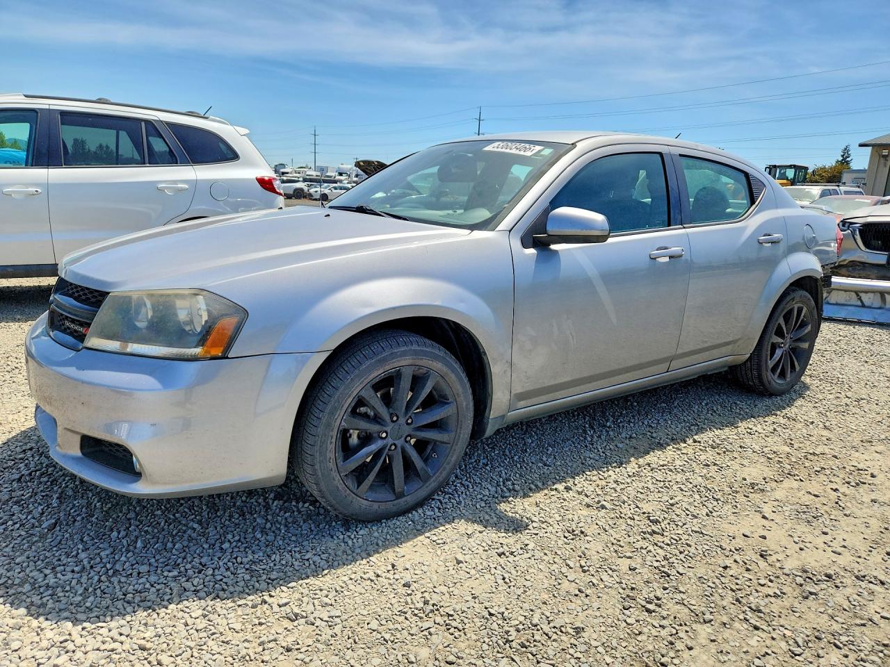 Salvage Dodge Avenger Image
