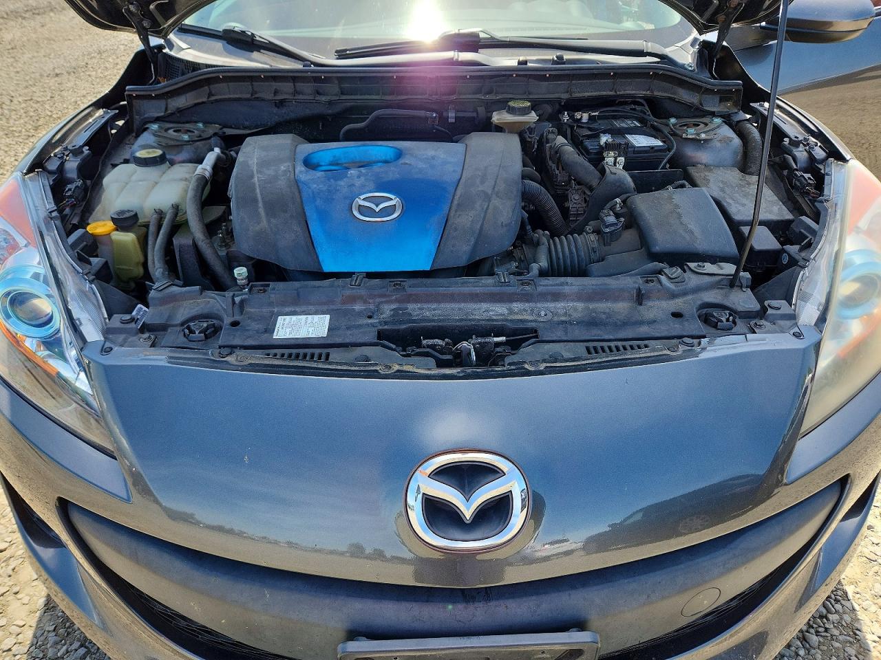 Mazda 3 I