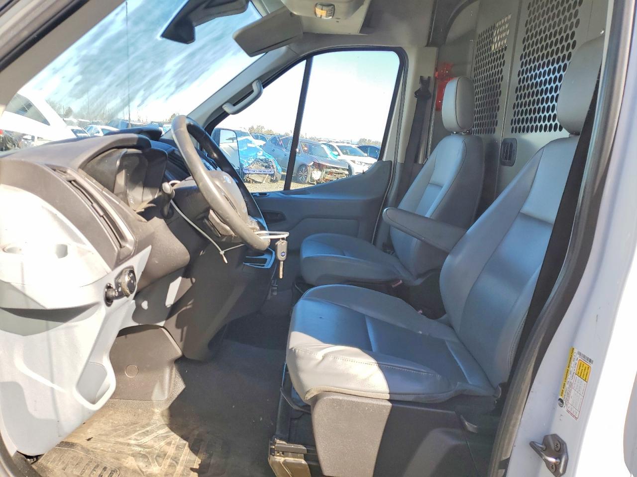 Ford Transit T-150
