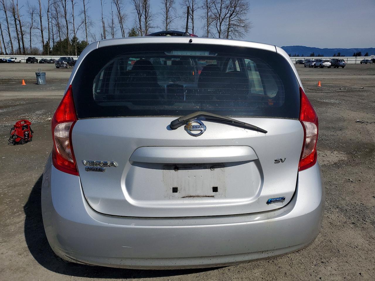 Nissan Versa Sv
