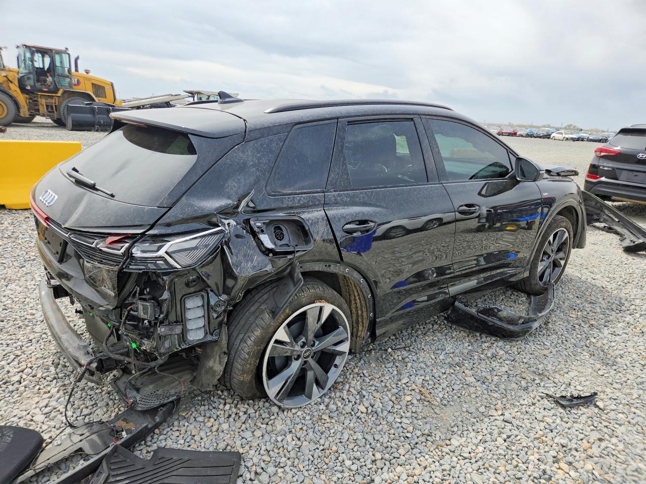Audi Q4 Premium Plus