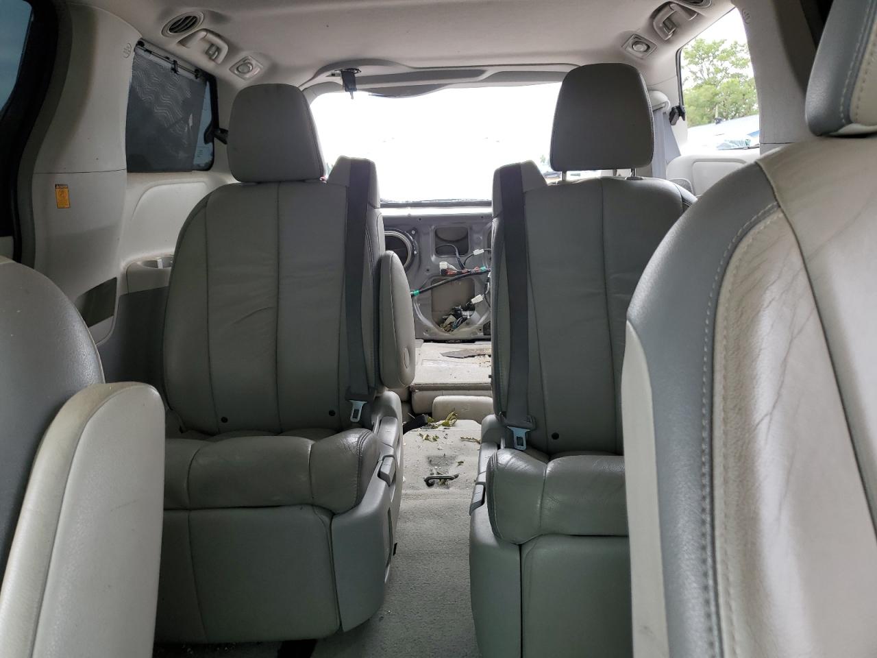 Toyota Sienna Xle