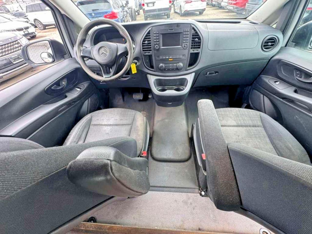 Mercedes-Benz Metris