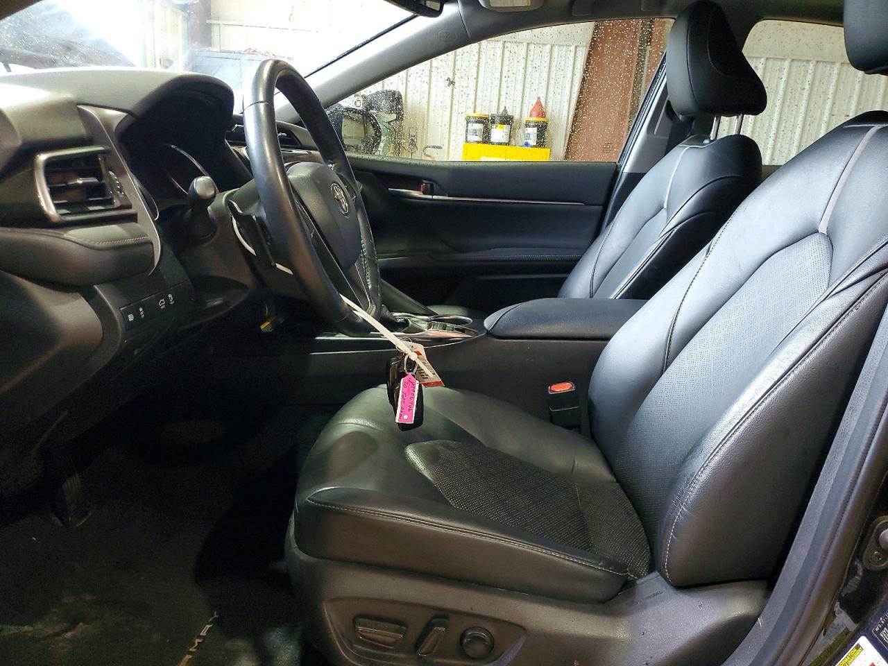 Toyota Camry Xse