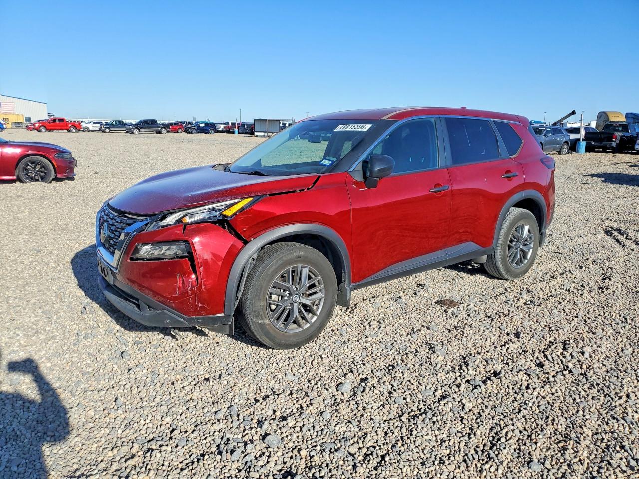Salvage Nissan Rogue Image
