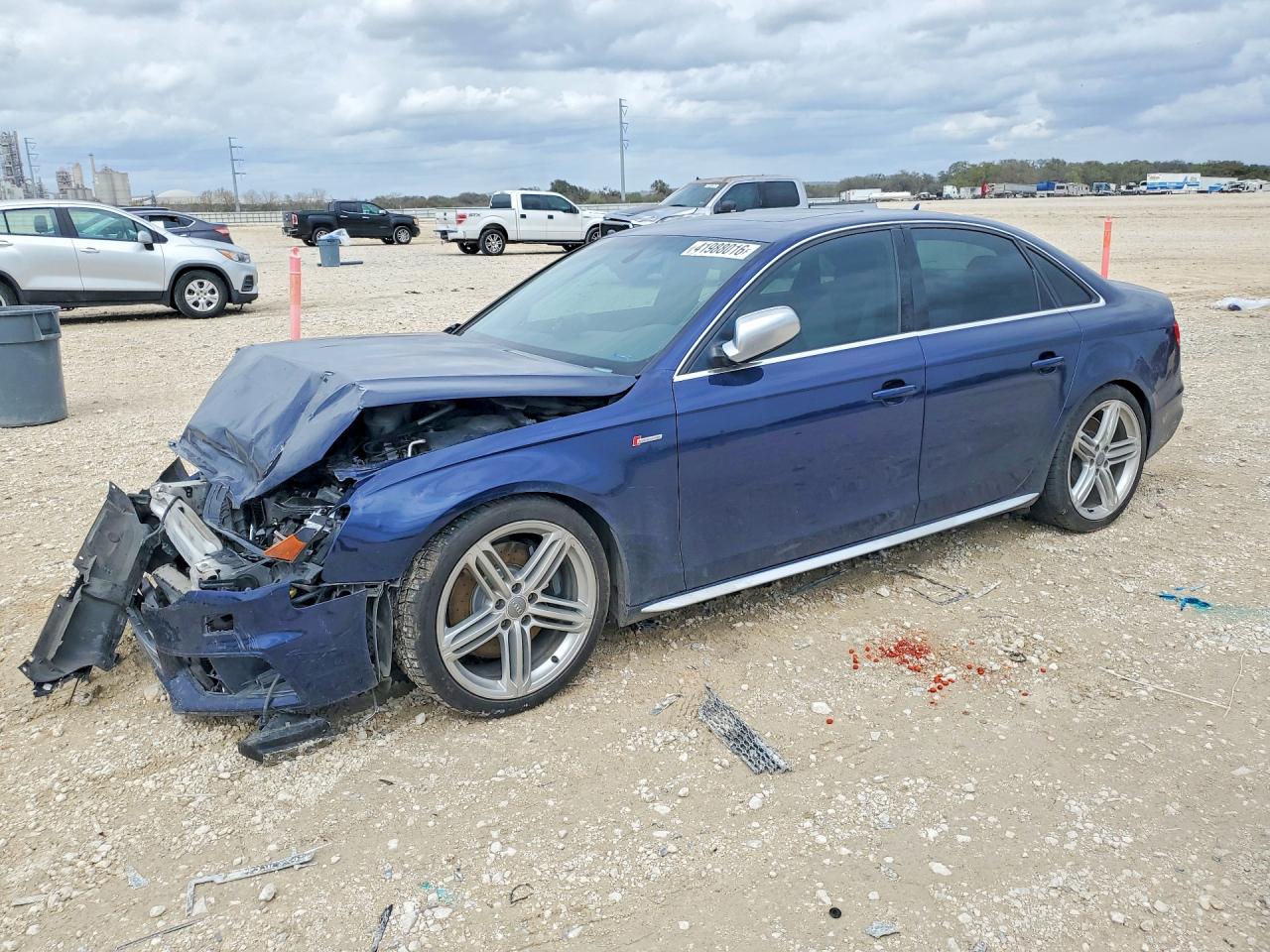 Salvage Audi S4 Image