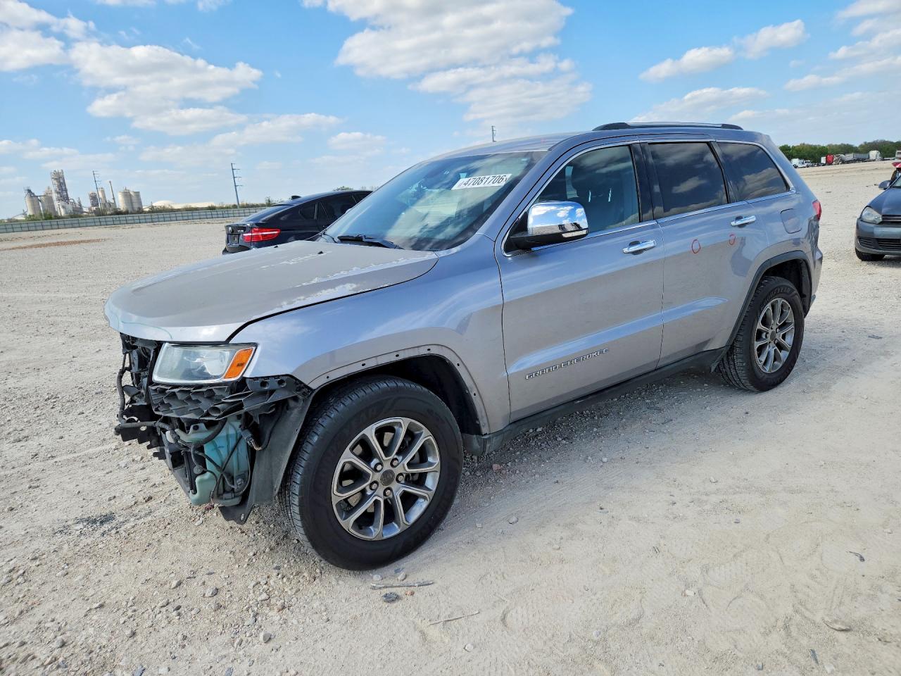 Salvage Jeep Grand Cherokee Image