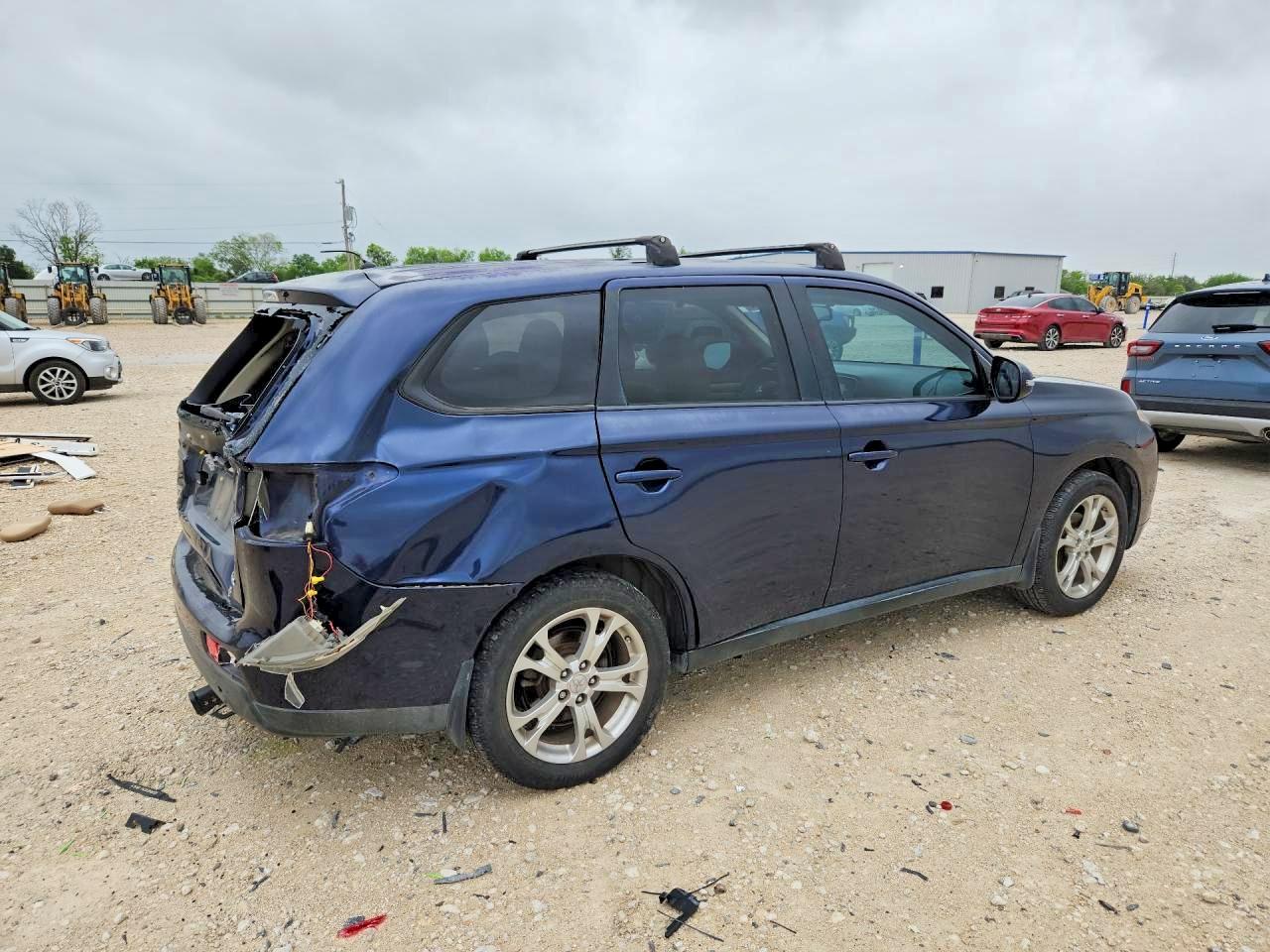Mitsubishi Outlander Se