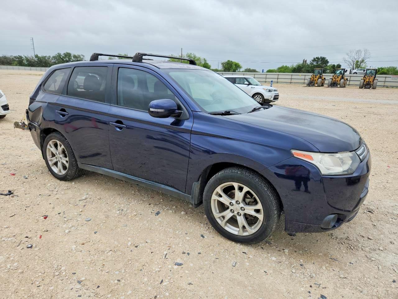 Mitsubishi Outlander Se