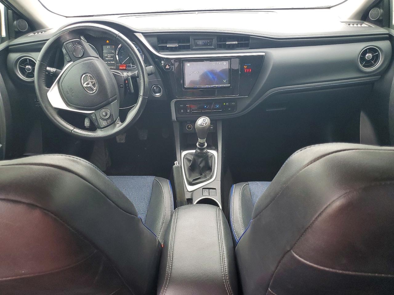 Toyota Corolla Se