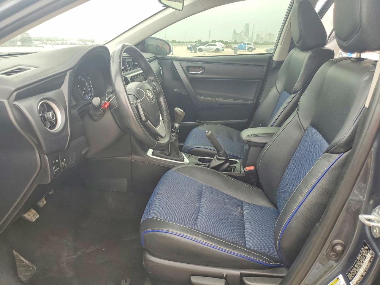 Toyota Corolla Se