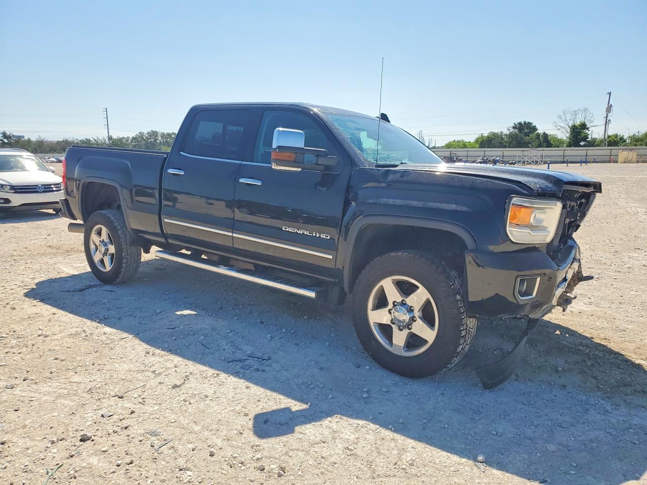 GMC Sierra K2500 Denali