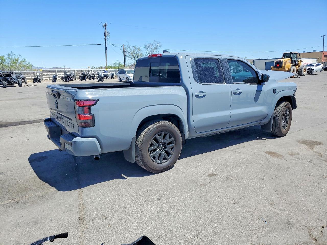 Nissan Frontier Sv