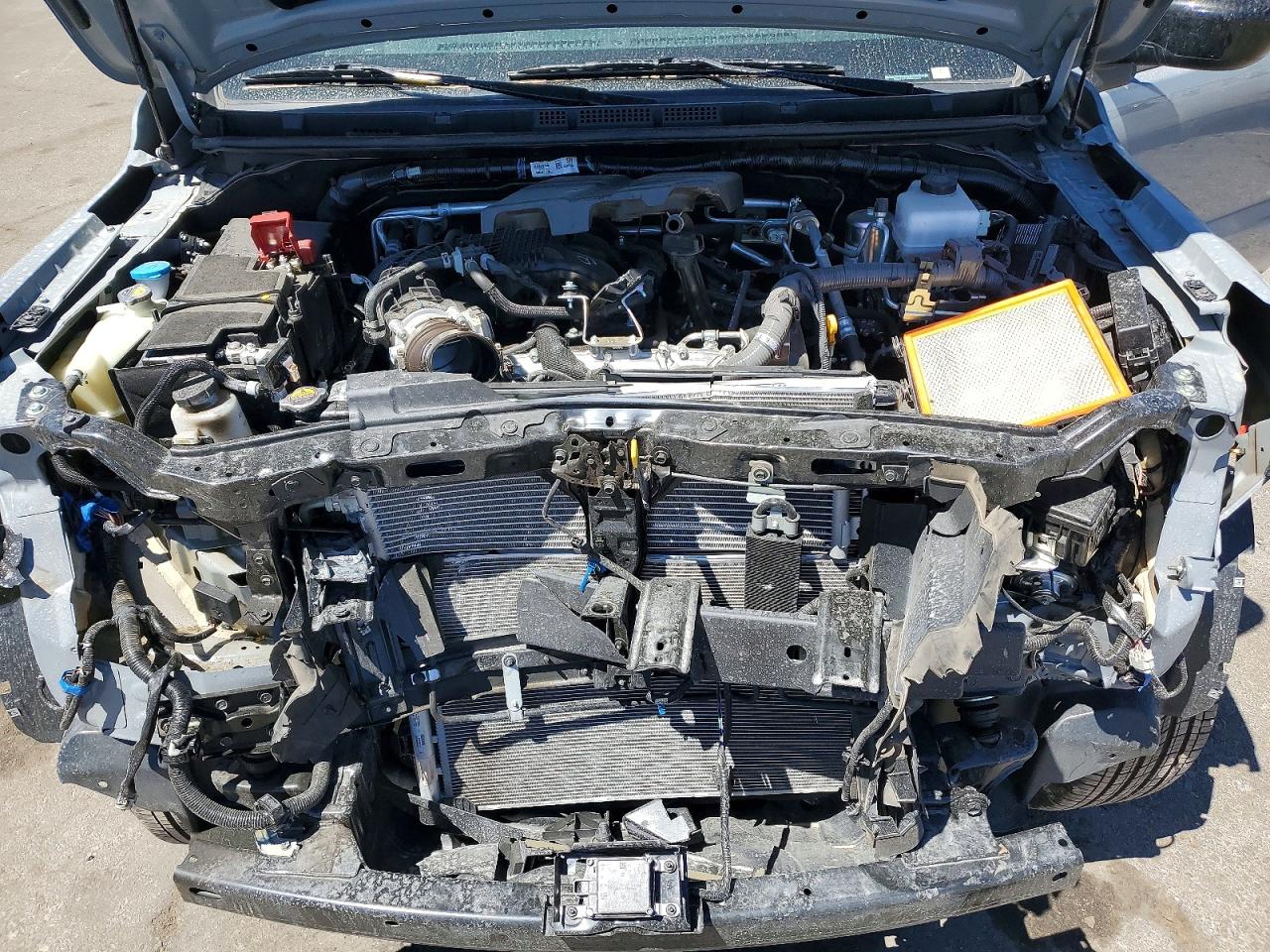 Nissan Frontier Sv