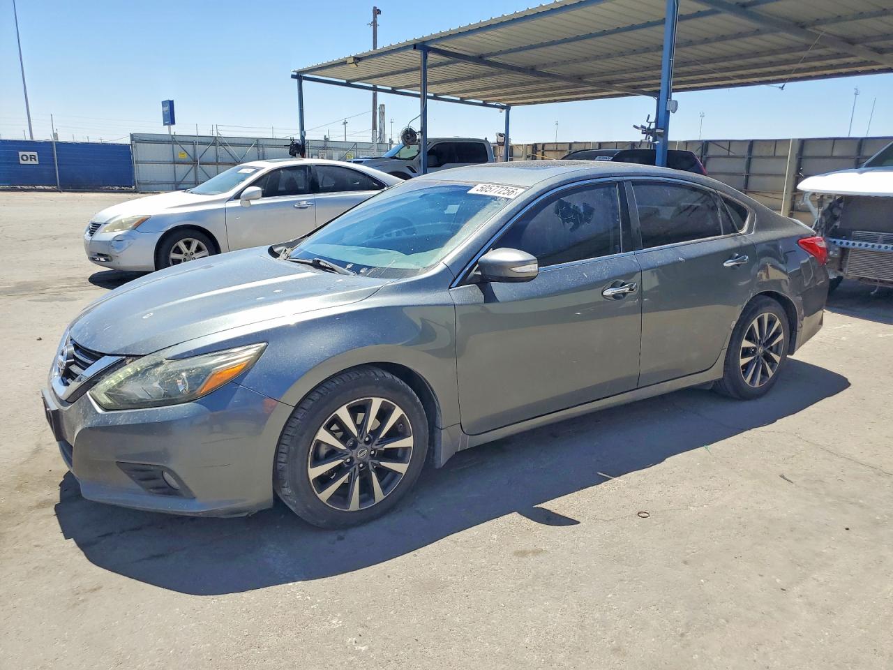 Salvage Nissan Altima Image