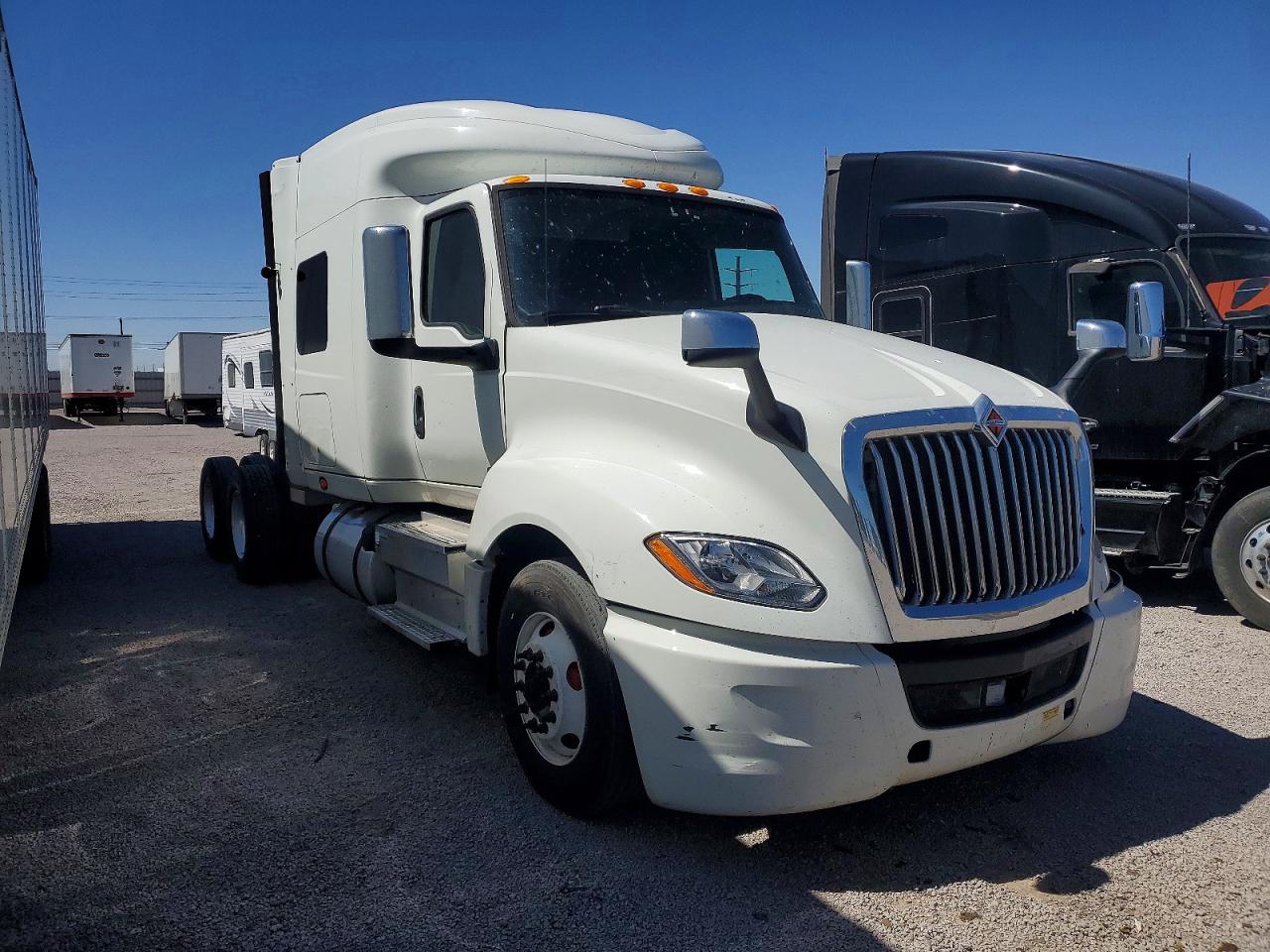 Salvage International Lt625 Image