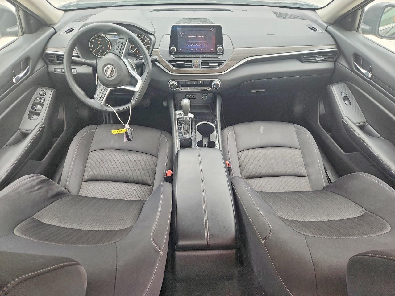 Nissan Altima Sv