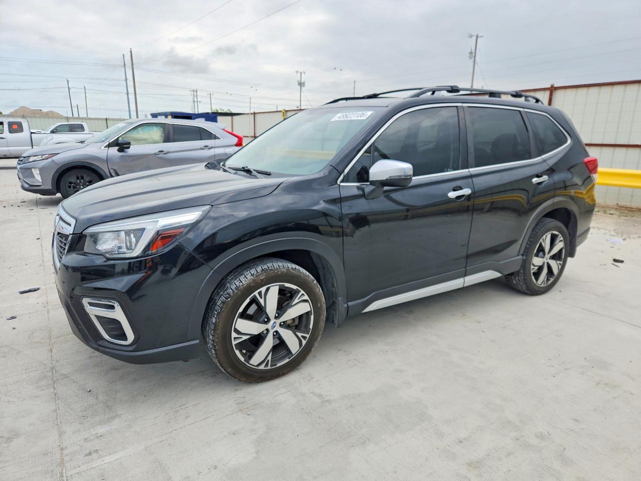 Salvage Subaru Forester Image