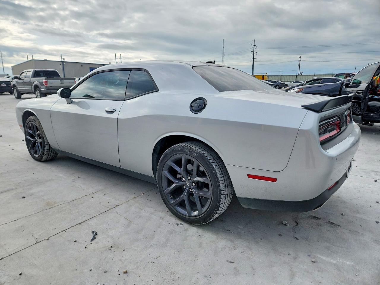 Dodge Challenger Sxt