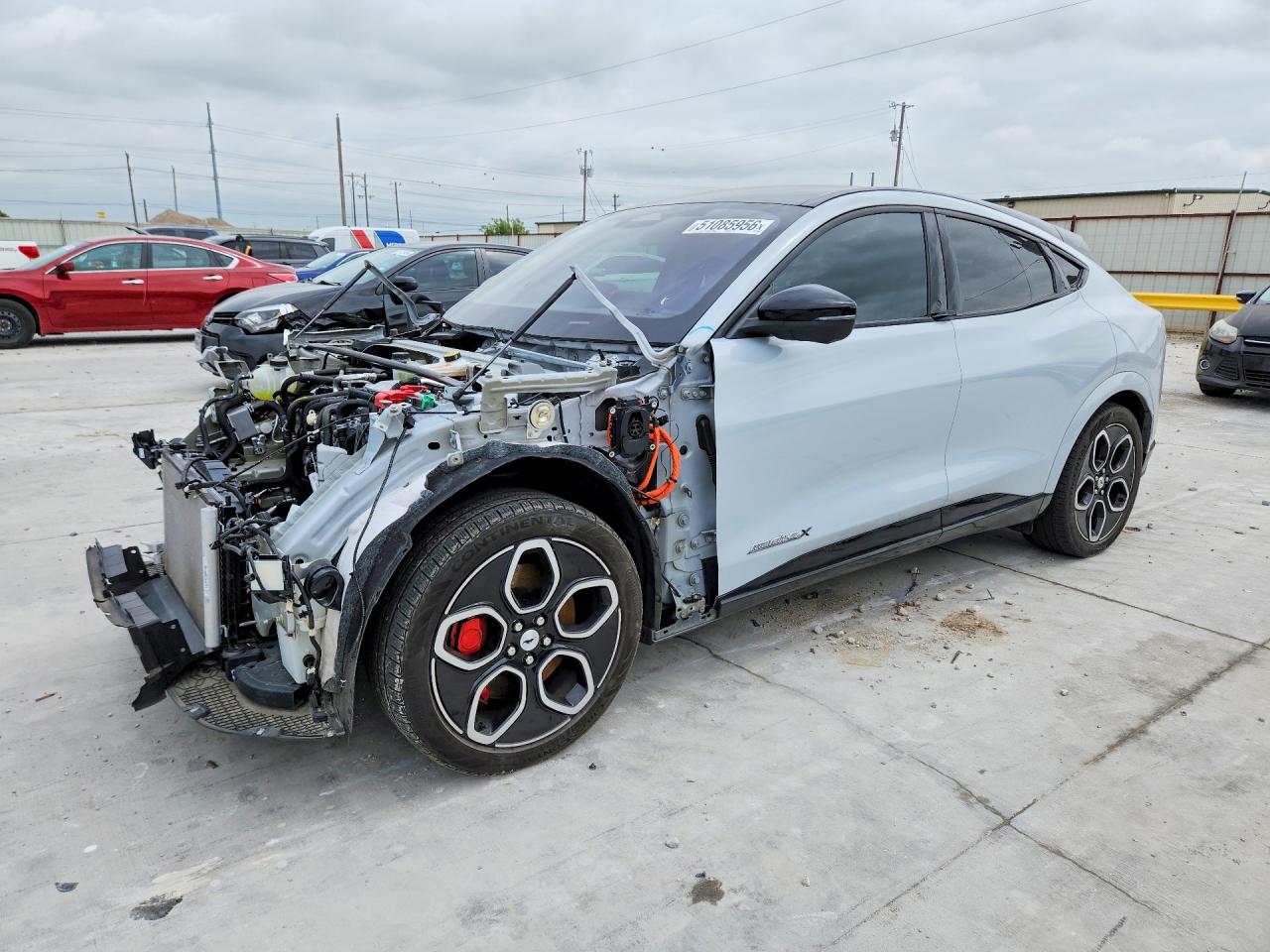 Salvage Ford Mustang Image