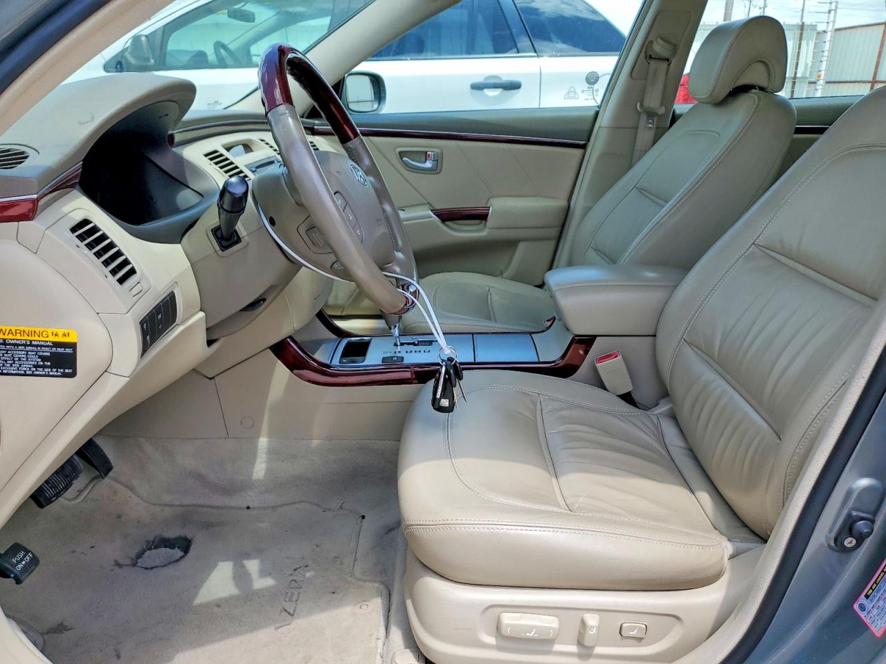 Hyundai Azera Se