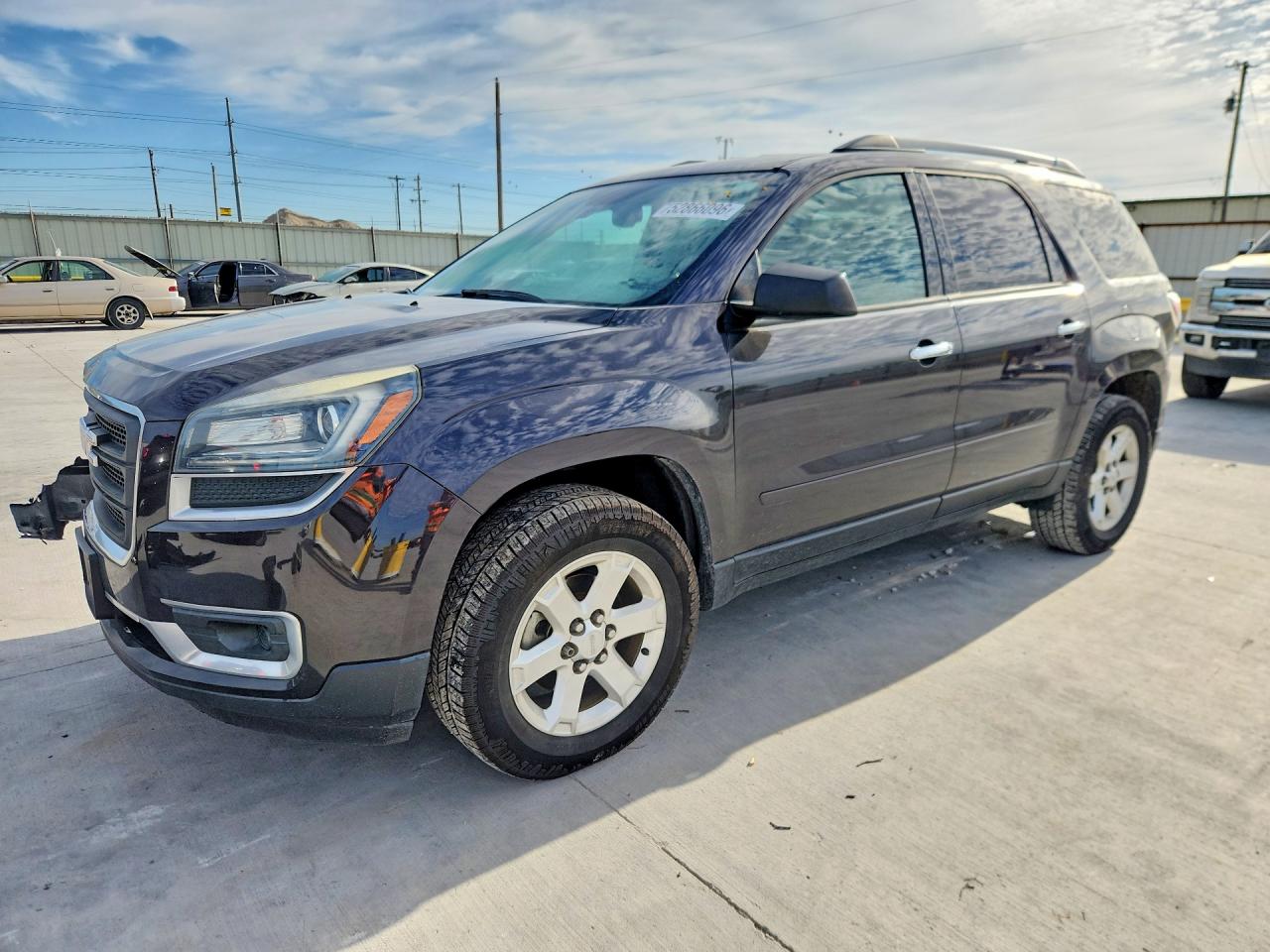 Salvage GMC Acadia Image