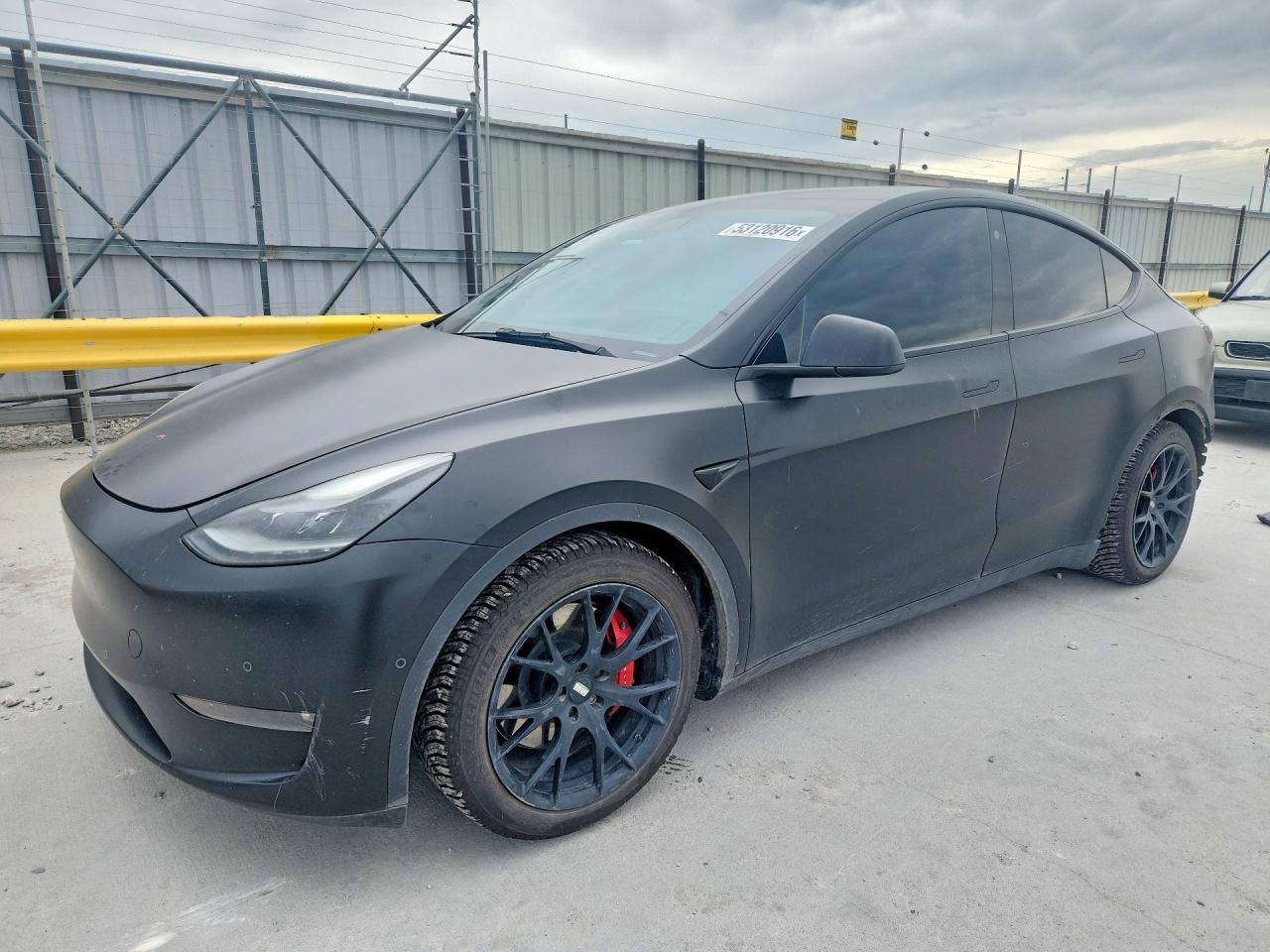 Salvage Tesla Model Y Image