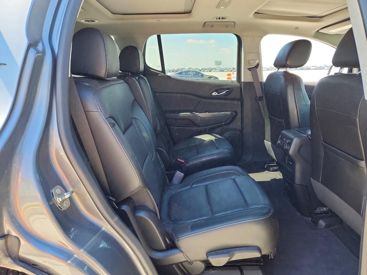 GMC Acadia Slt
