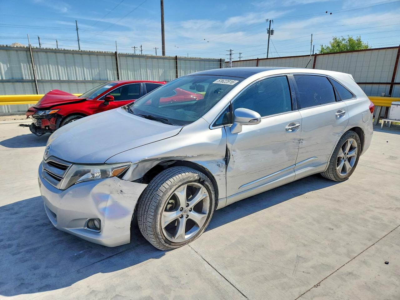 Salvage Toyota Venza Image