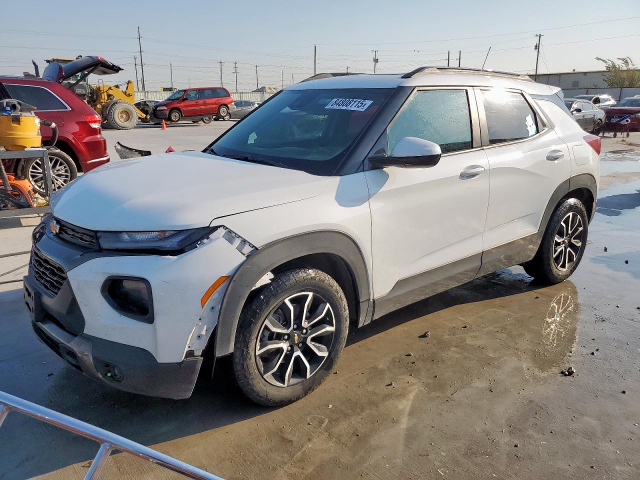 Salvage Chevrolet Trailblaze Image
