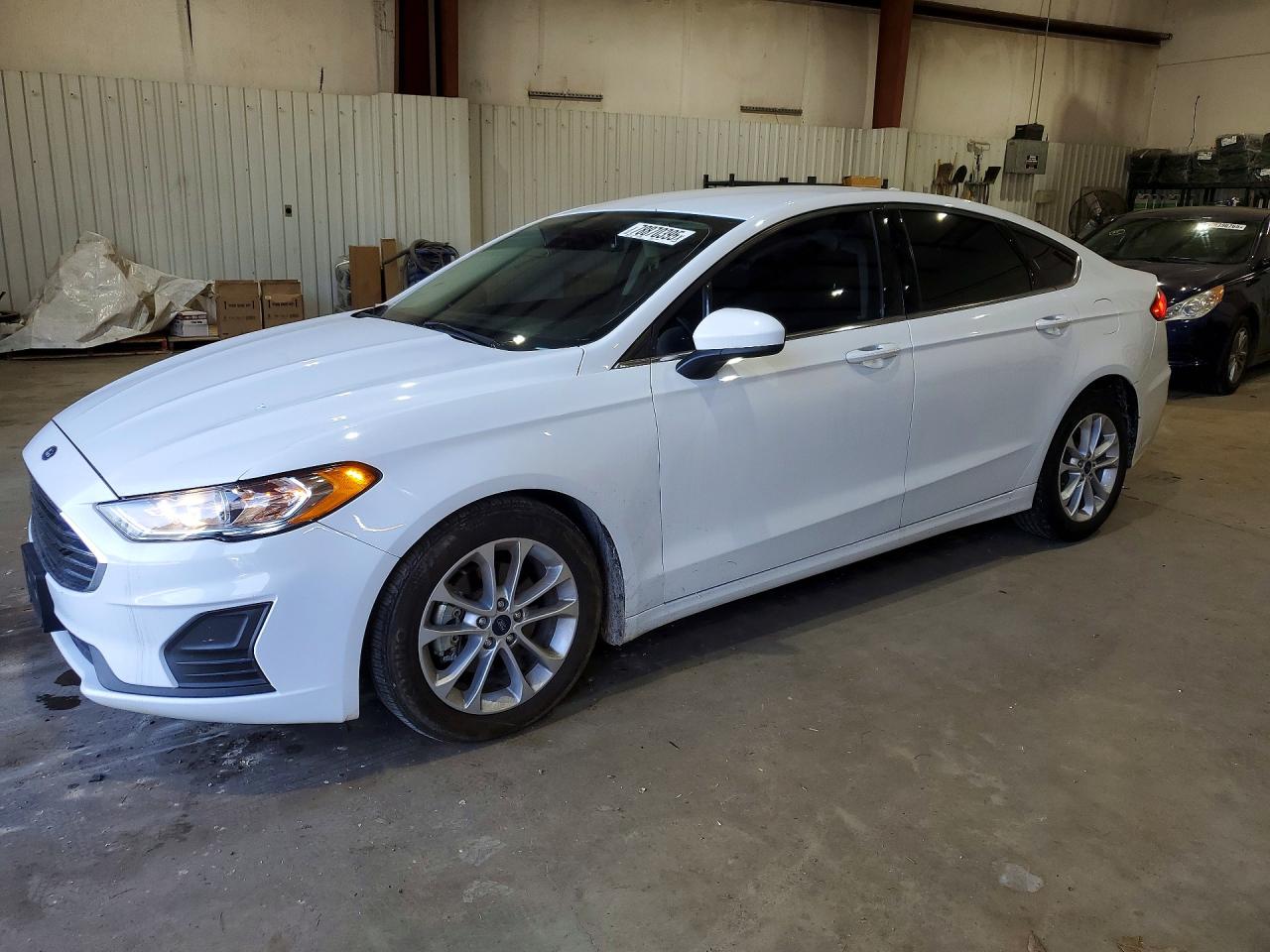 Salvage Ford Fusion Image