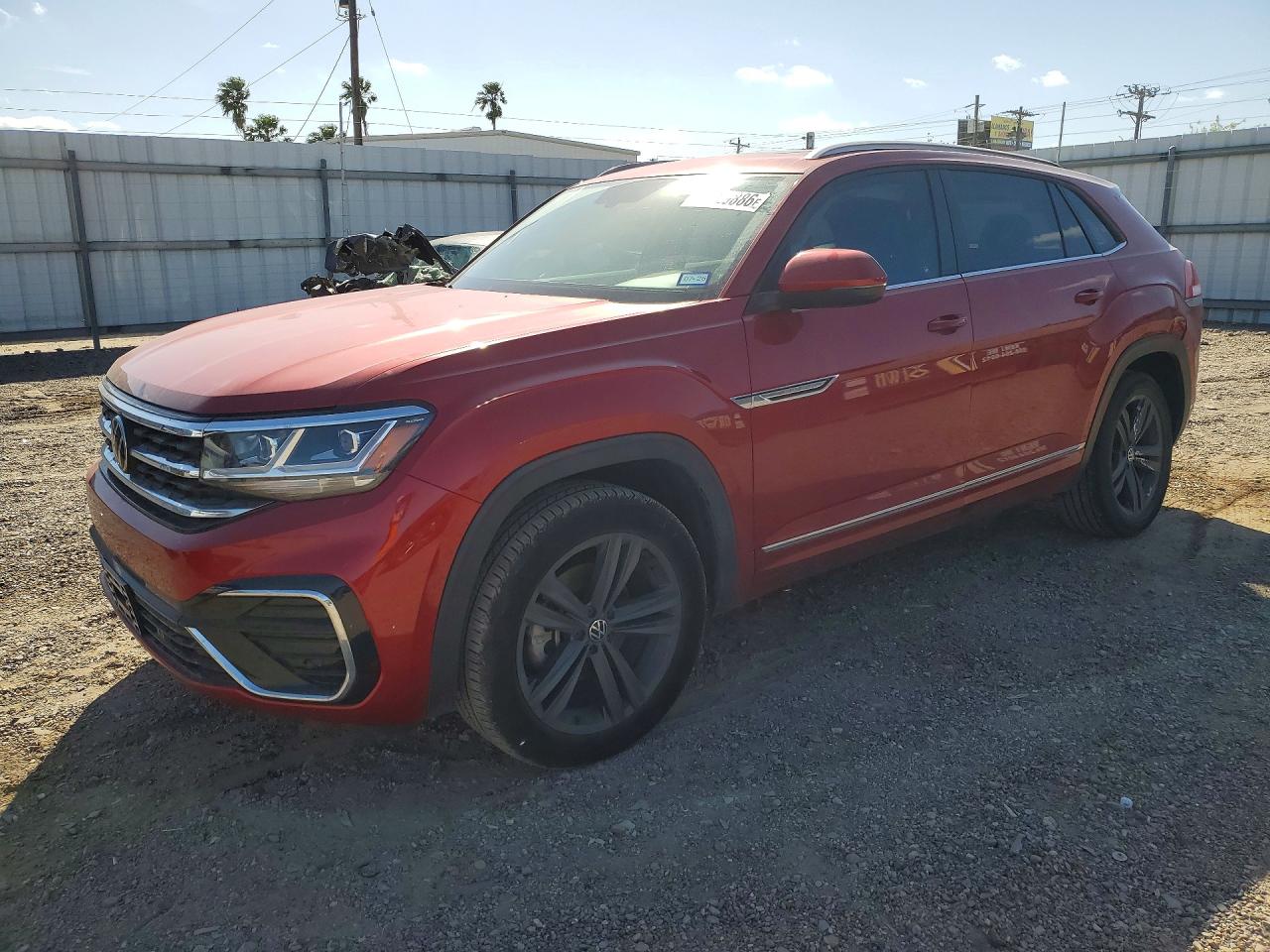 Salvage Volkswagen Atlas Image