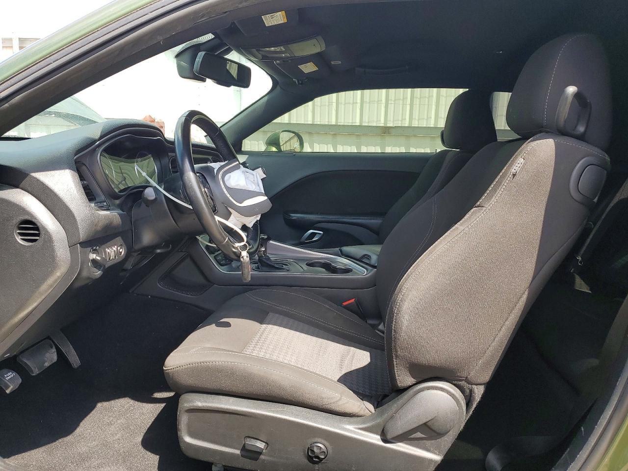 Dodge Challenger Sxt