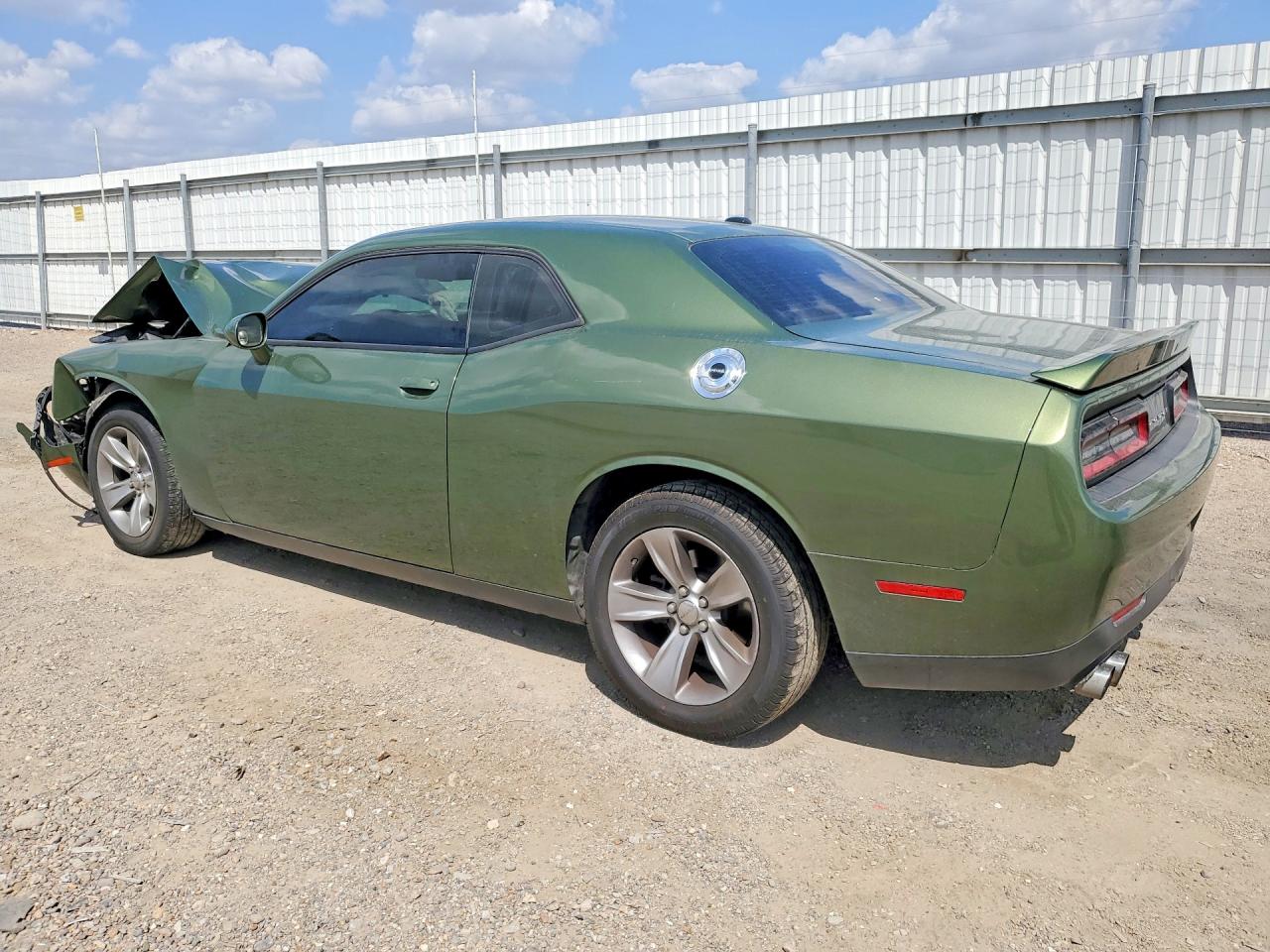 Dodge Challenger Sxt