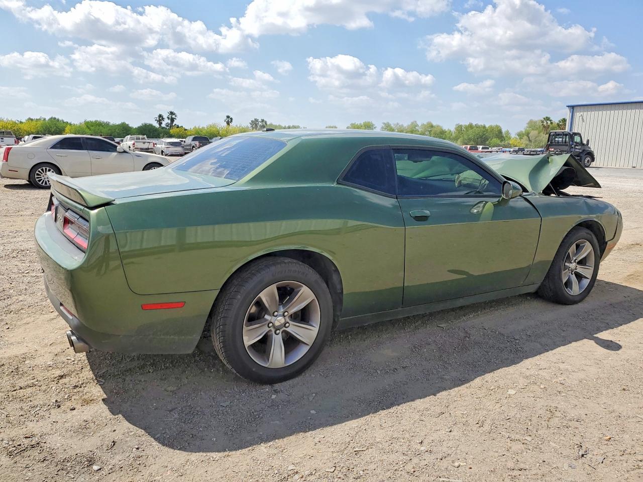Dodge Challenger Sxt