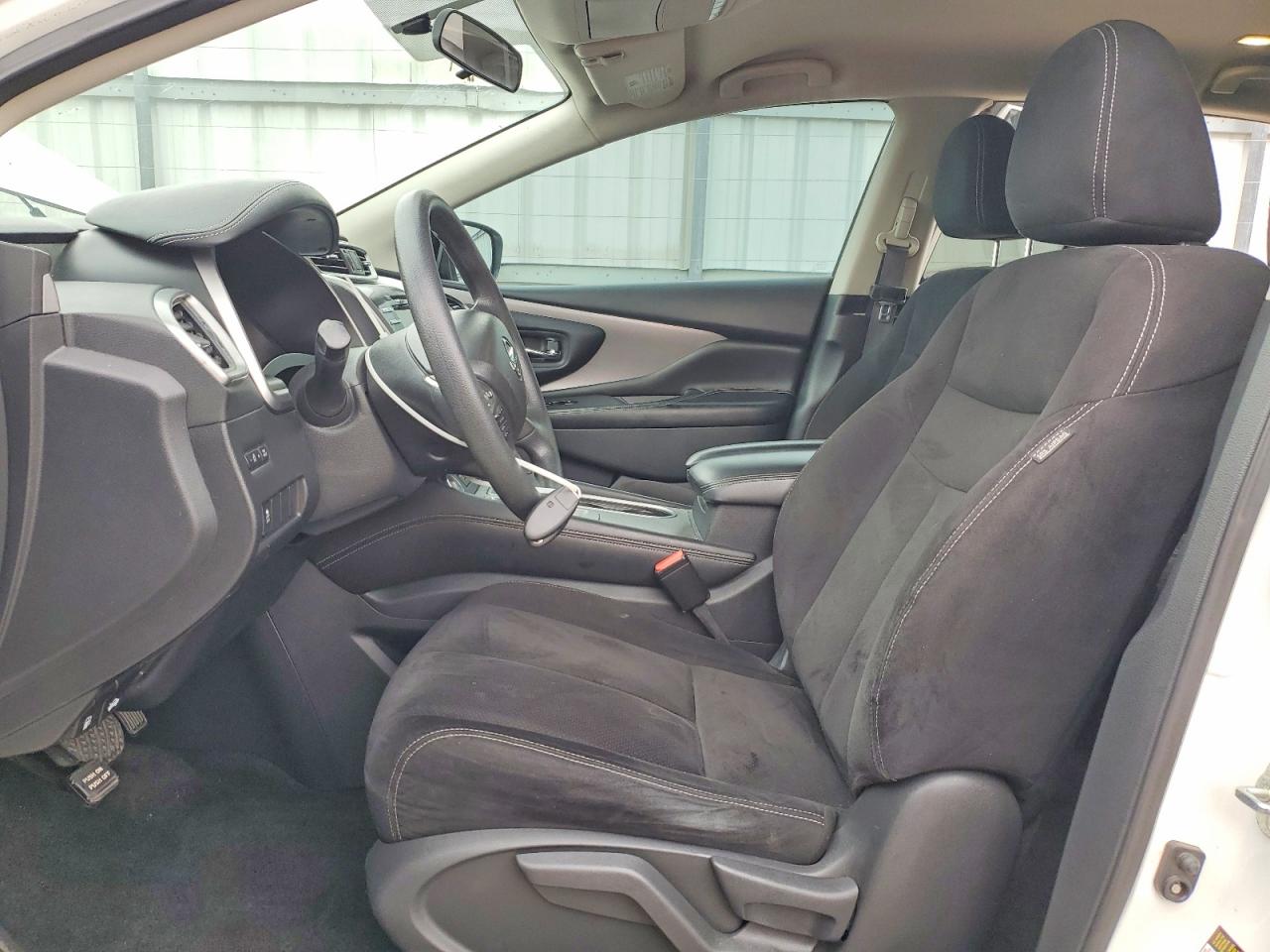 Nissan Murano S