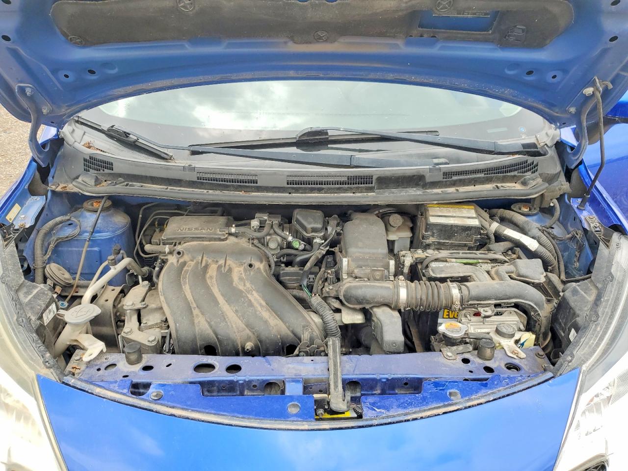 Nissan Versa Sr