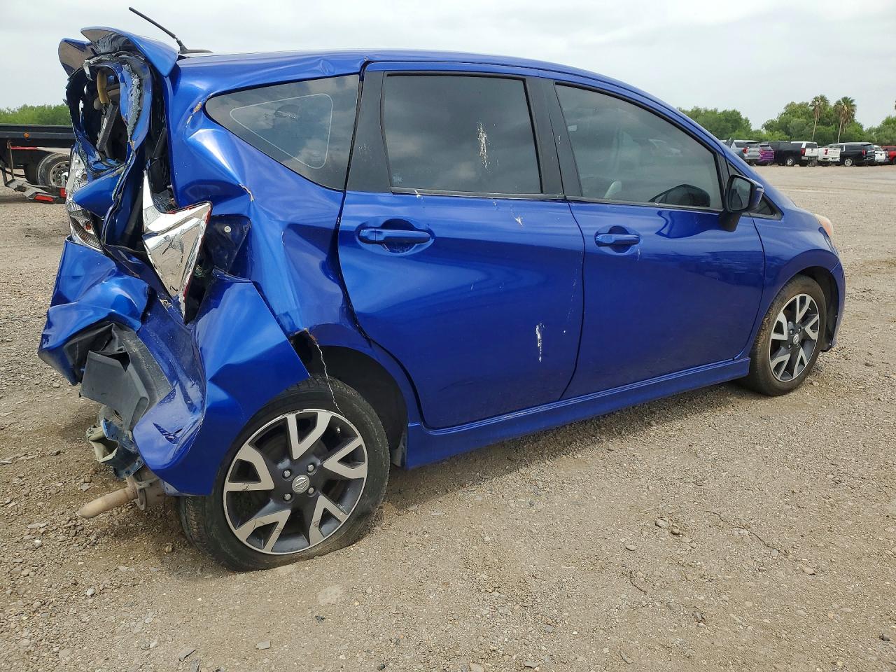 Nissan Versa Sr