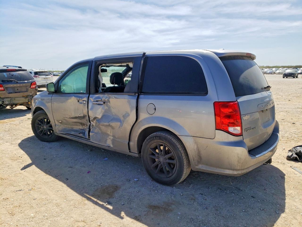 Dodge Caravan Gt