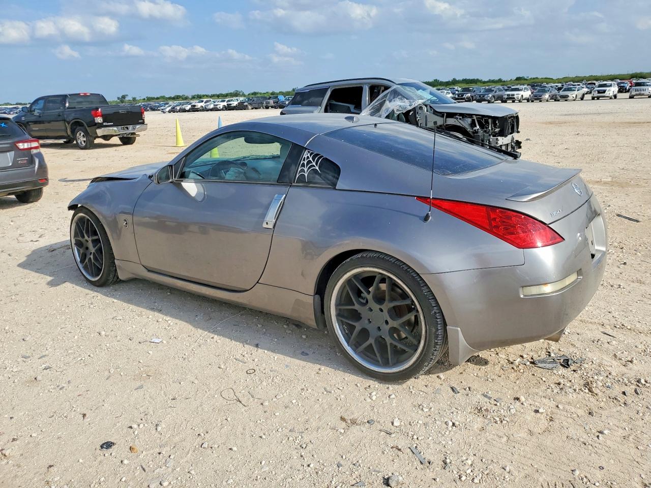 Nissan 350Z Coupe