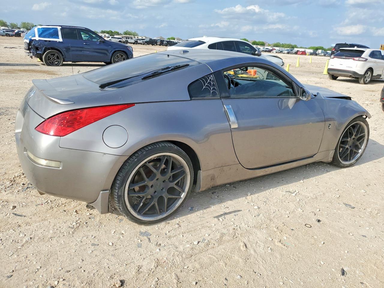 Nissan 350Z Coupe