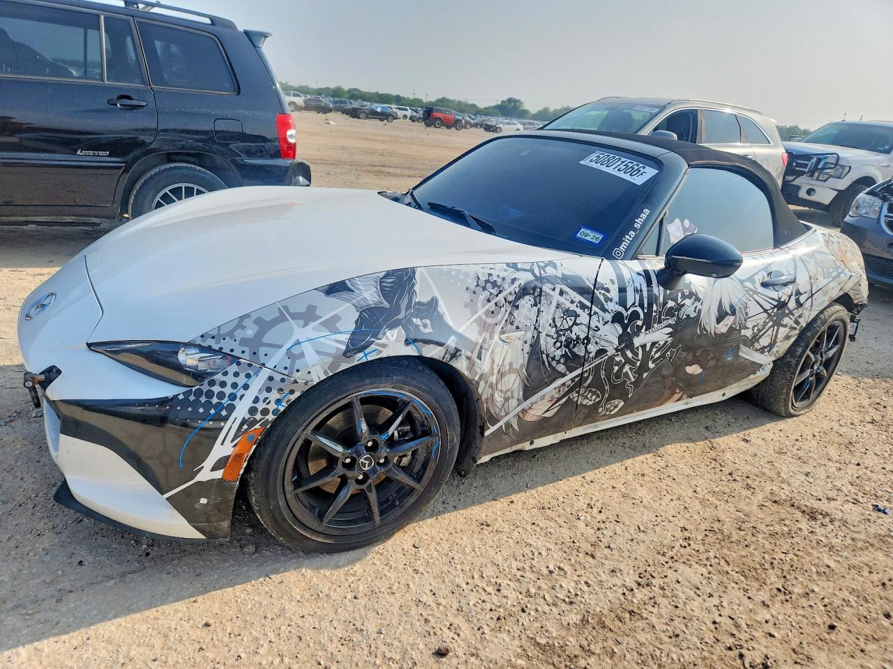 Salvage Mazda Mx5 Image