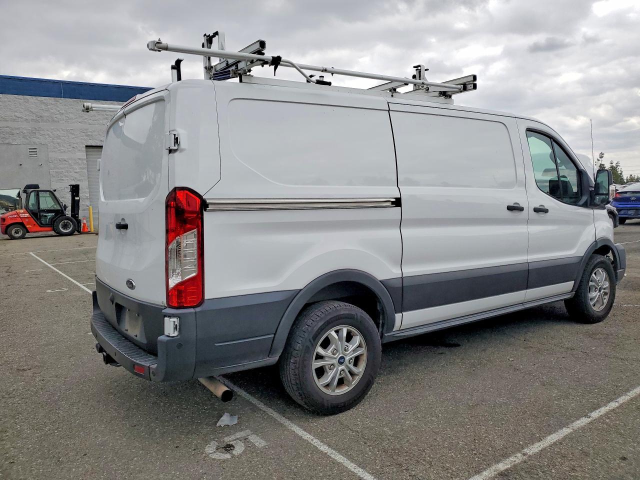 Ford Transit T-250
