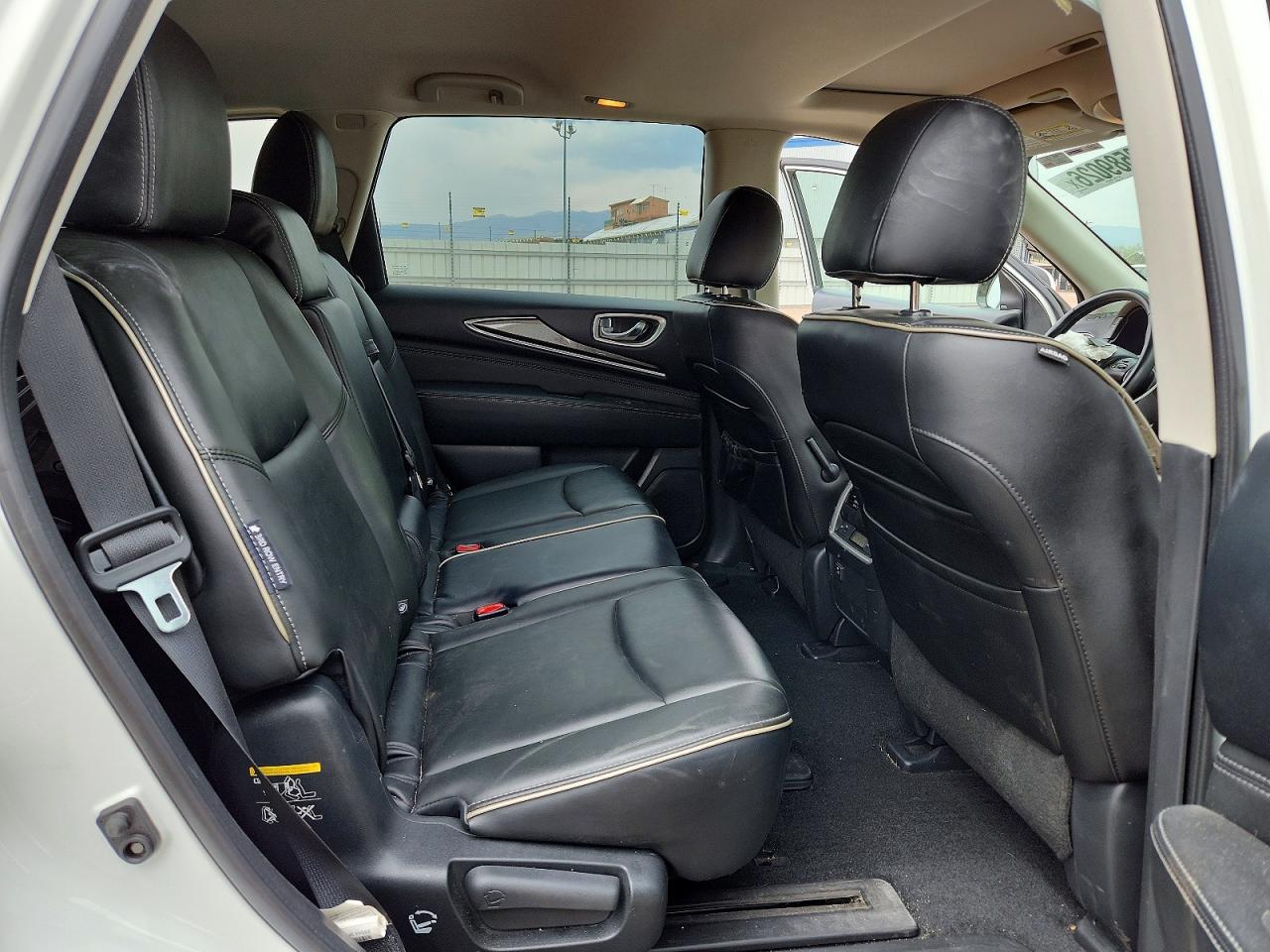 INFINITI Qx Pure