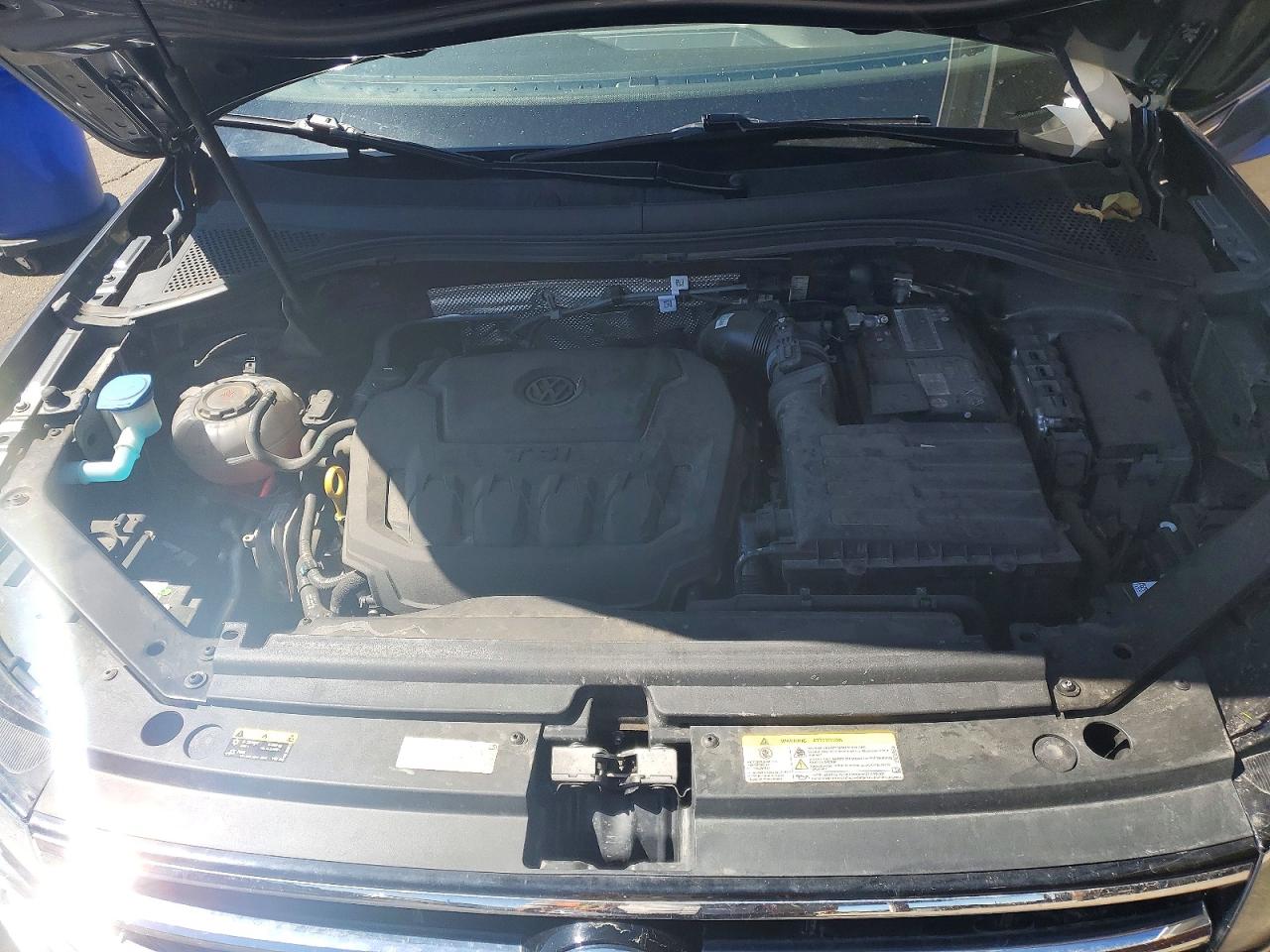 Volkswagen Tiguan S