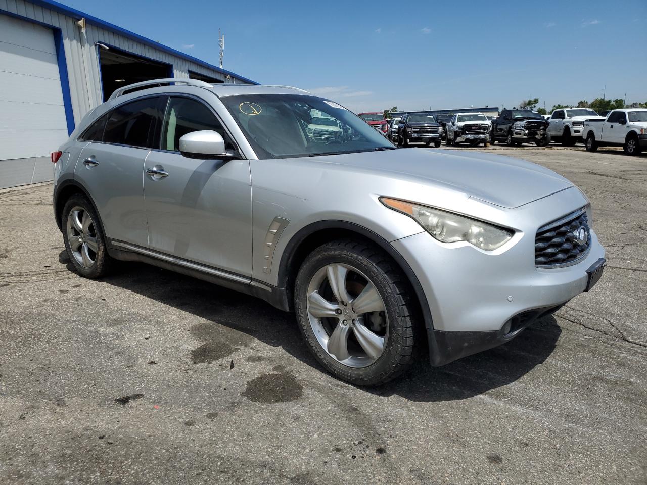 INFINITI Fx Base