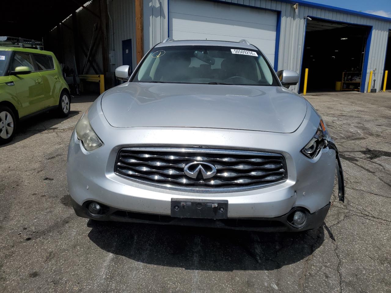 INFINITI Fx Base