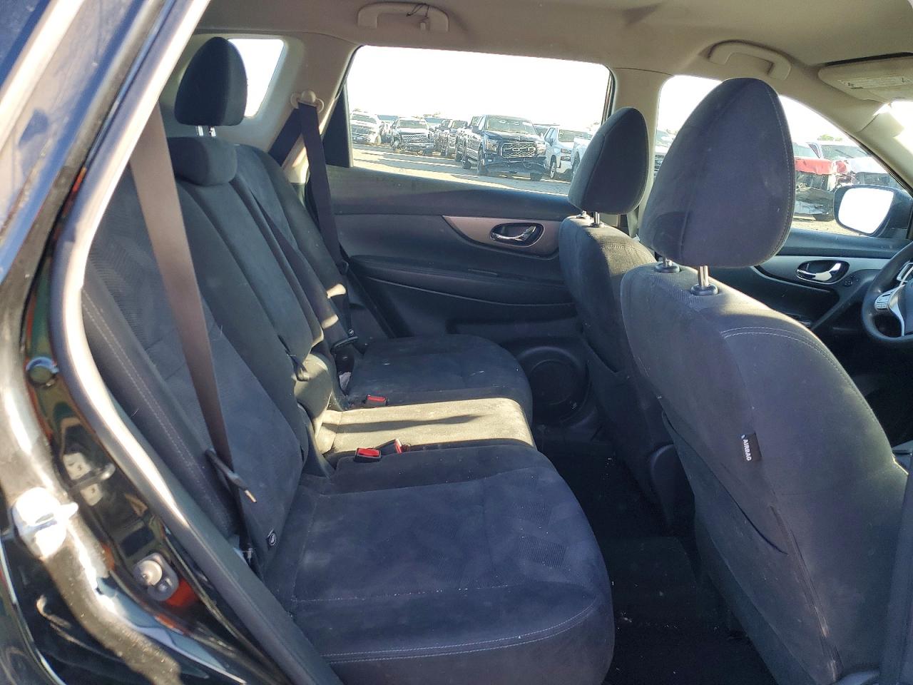 Nissan Rogue S