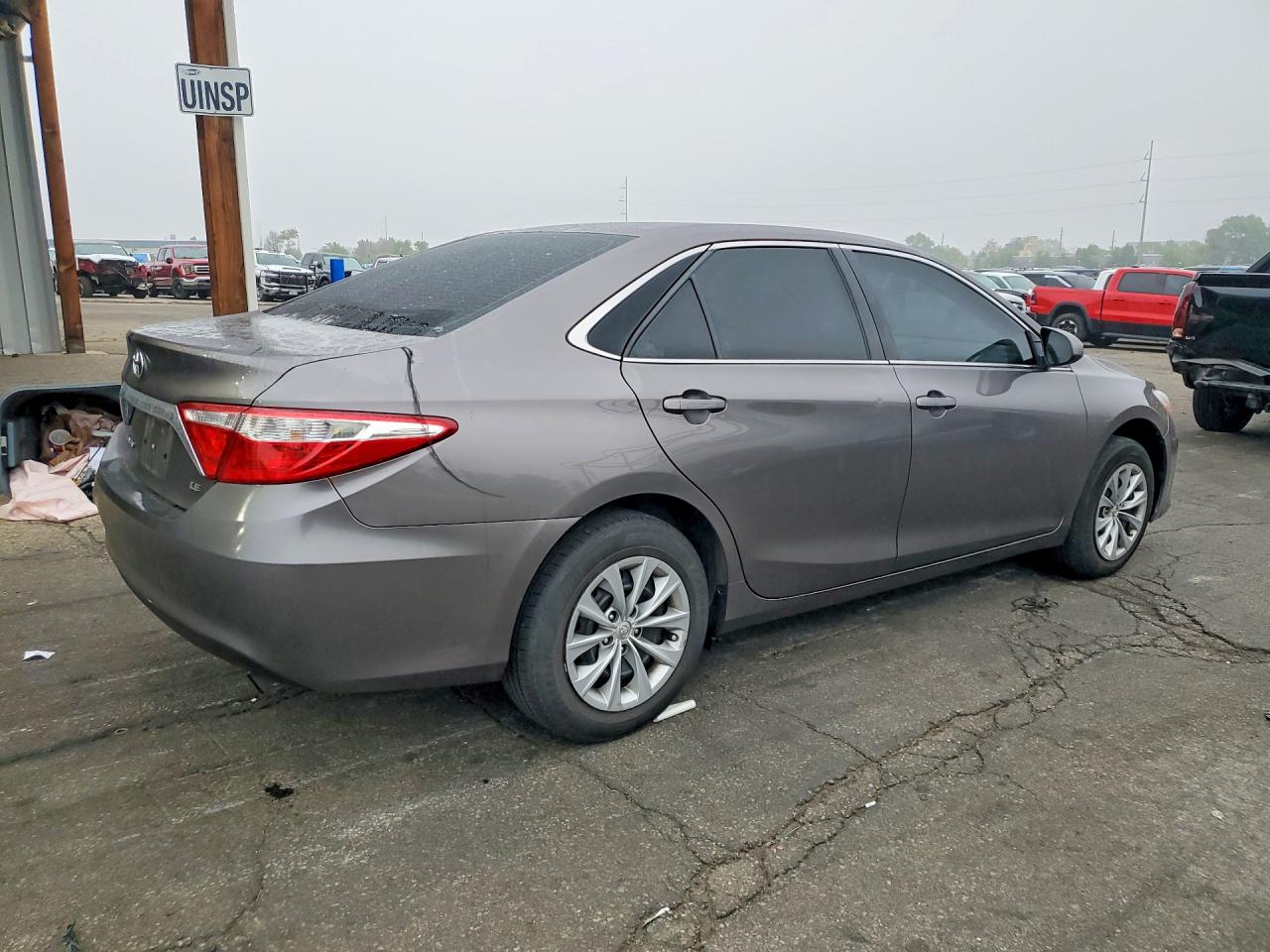 Toyota Camry Le