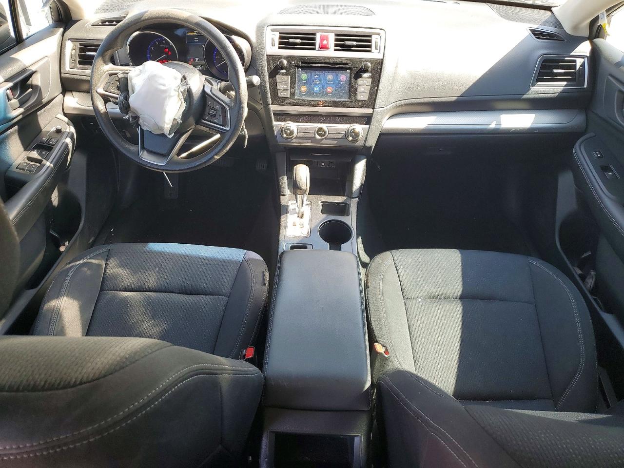 Subaru Legacy 2.5i